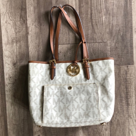 Michael Michael Kors Logo Print Shoulder Bag Creme and Brown - Picture 2 of 13